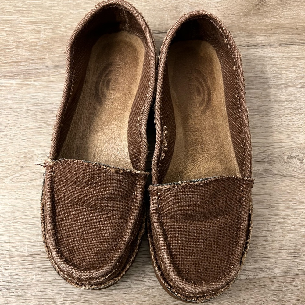 Rainbow Brand Canvas Loafers